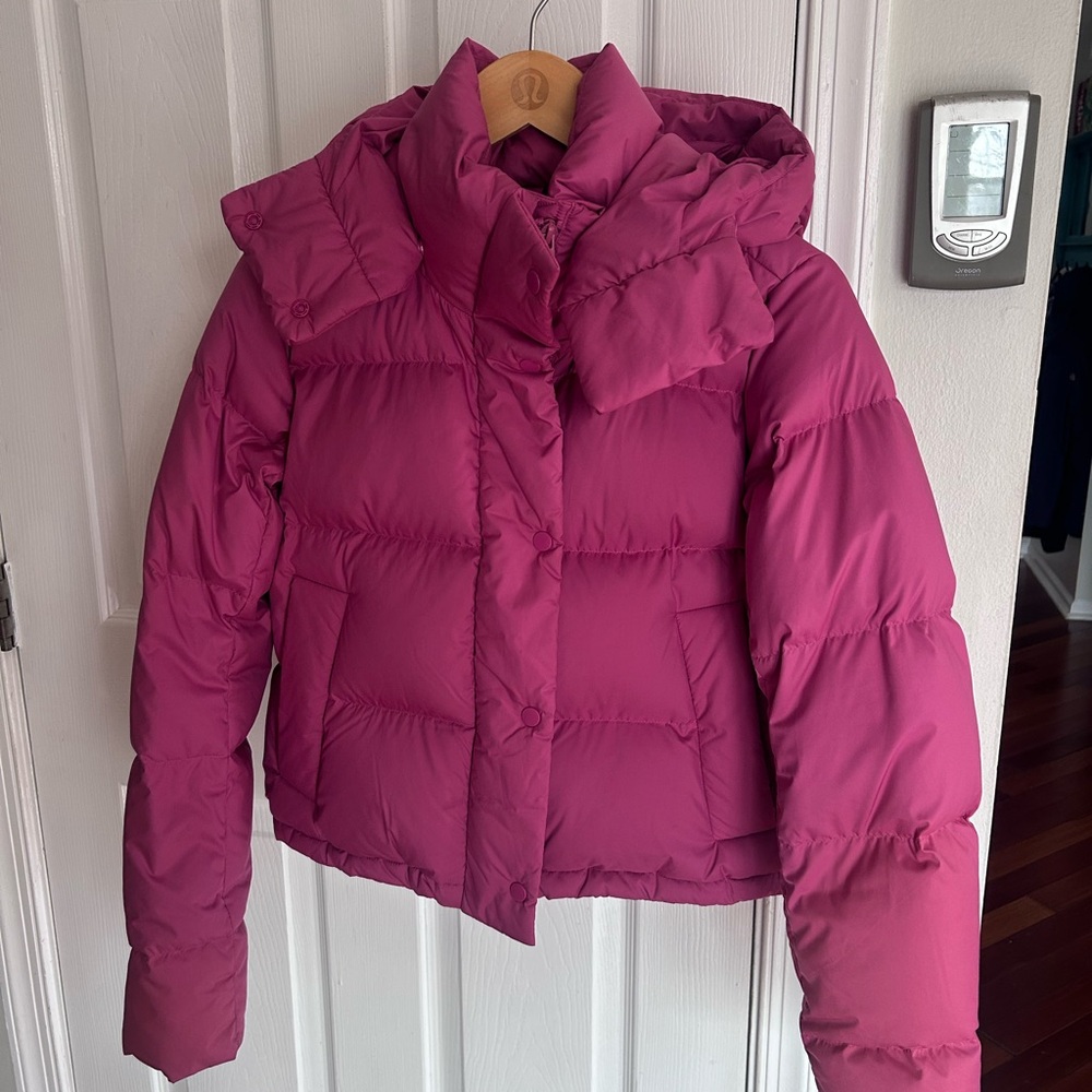 EUC lululemon cropped wunder puff jacket sz 2 Pink Lychee